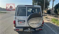 تويوتا لاند كروزر 76